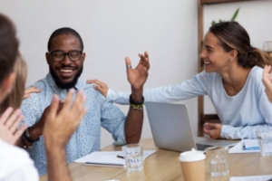 Recompensas En El Trabajo Motiva Y Reconoce Well Fair